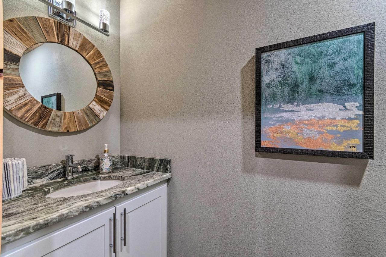 Upscale Riverfront Home With Beach And Fire Pit! Glenwood 外观 照片